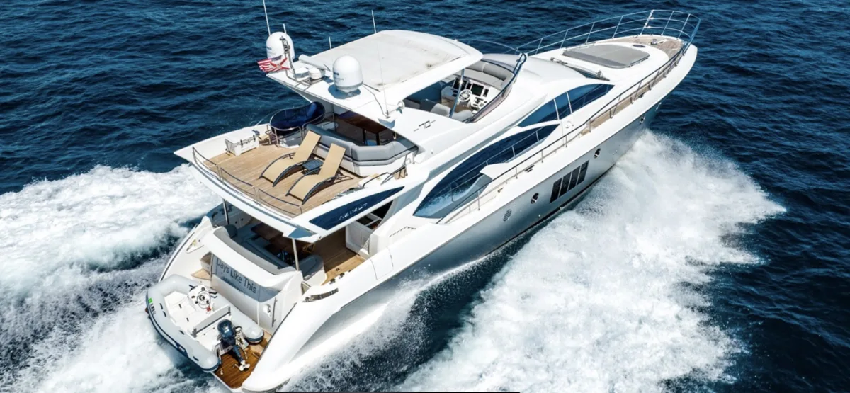70' Azimut Flybridge 70' yacht yacht available for charter in Miami