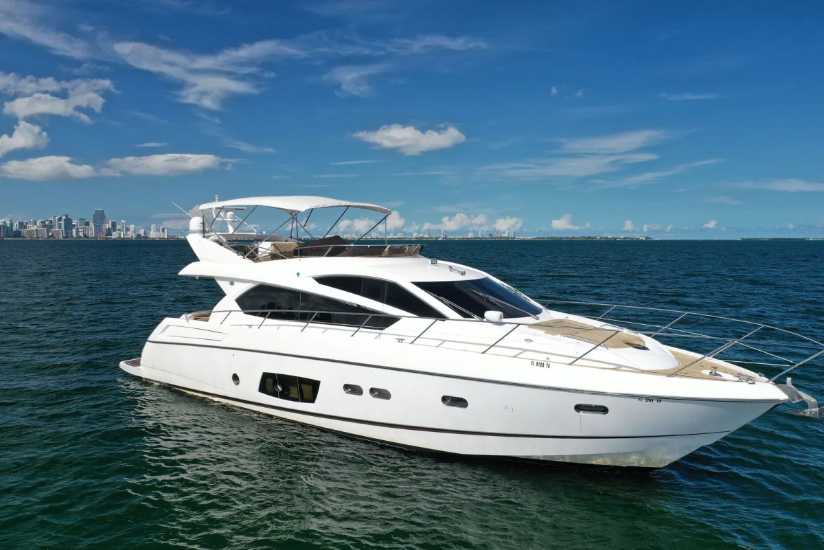 70' Sunseeker Playhouse 70' yacht yacht available for charter in Miami